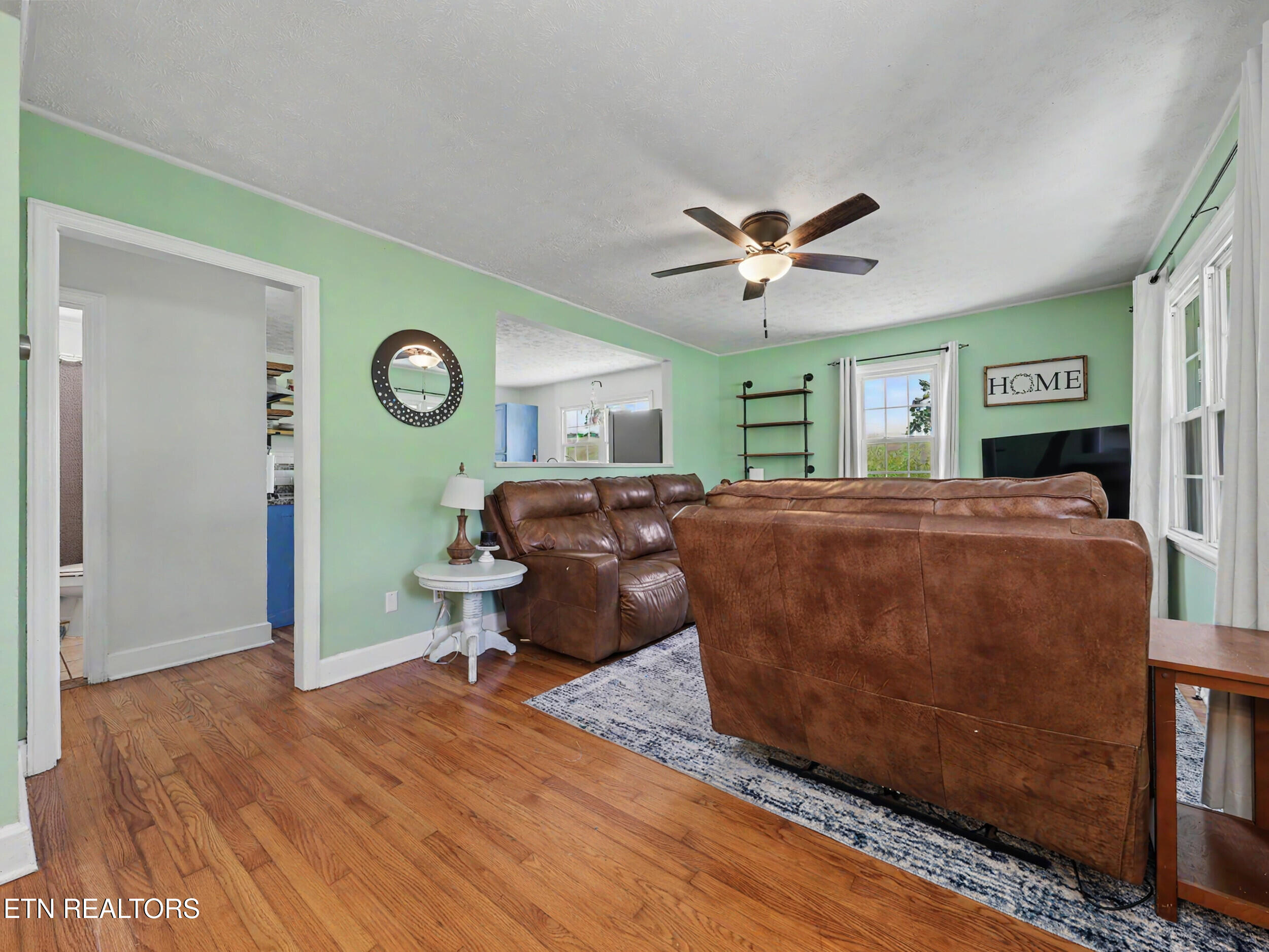 848 Lakeshore Road Talbott, TN 37877 - Photo 12 of 51 Family room