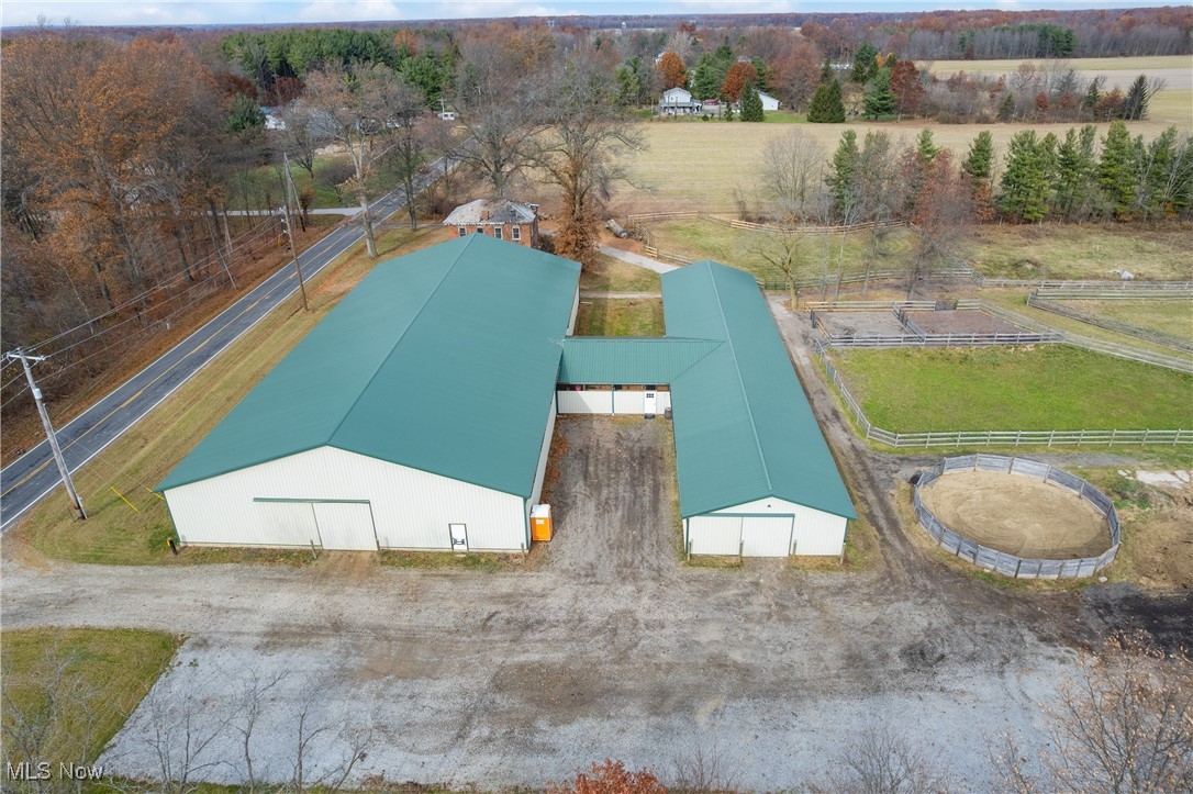 2941 Vandemark Road Litchfield, OH 44253 - Photo 3 of 34