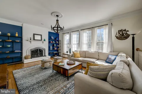 $1,090,000 | 21624 Goshen Oaks Road, Gaithersburg, MD 20882