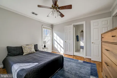 $1,090,000 | 21624 Goshen Oaks Road, Gaithersburg, MD 20882