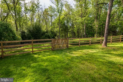 $1,090,000 | 21624 Goshen Oaks Road, Gaithersburg, MD 20882