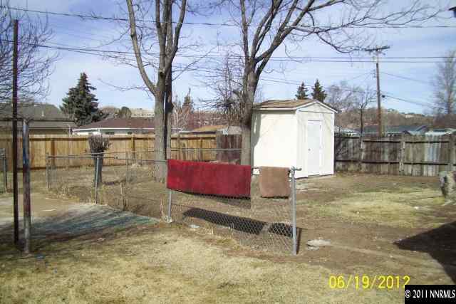 1963 Bishop Street Reno, NV 89512 - Photo 11 of 12 a view of a backyard
