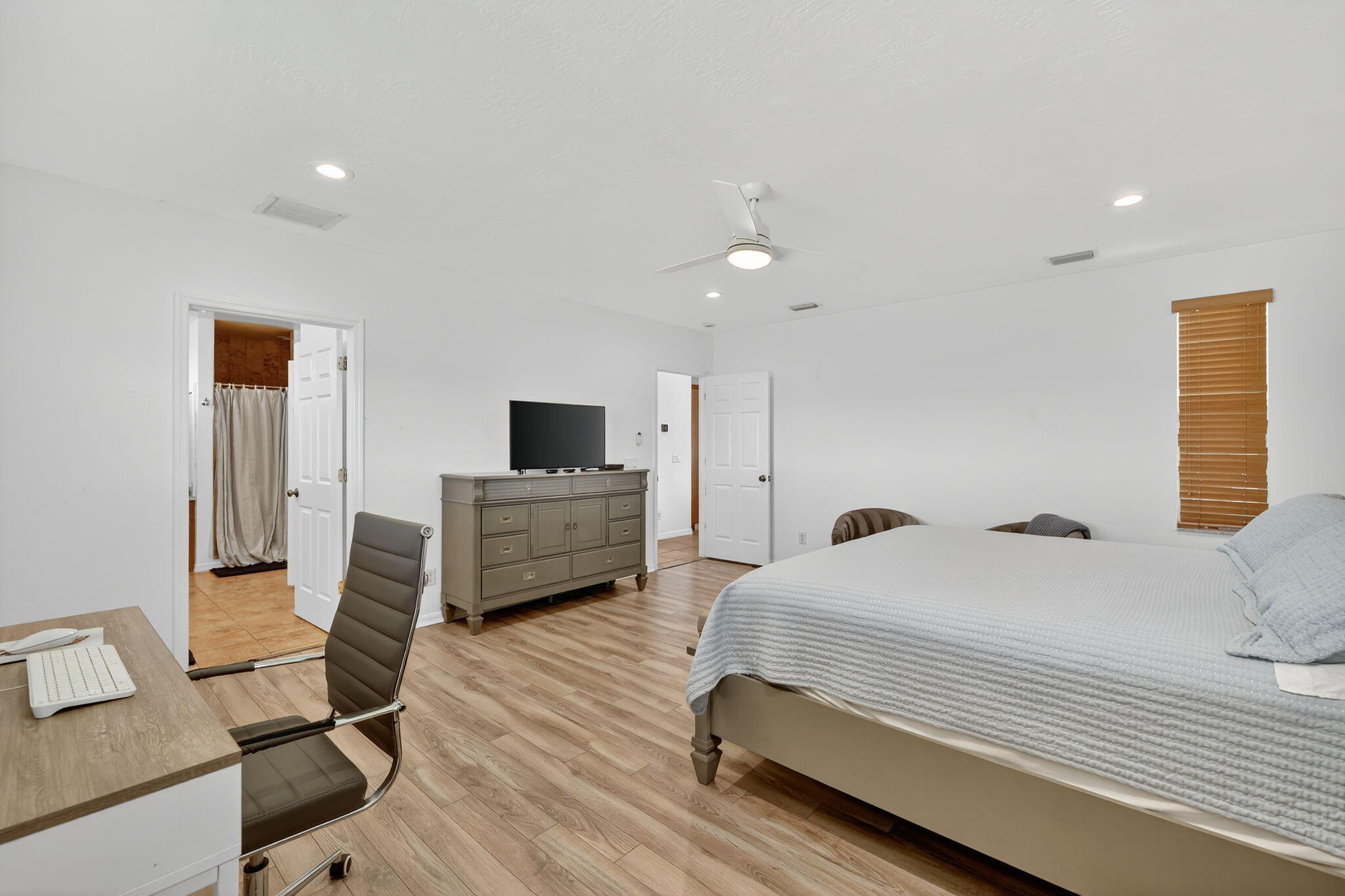 2700 South Header Canal Road Fort Pierce, FL 34945 - Photo 28 of 45 28-web-or-mls-3A5A9697