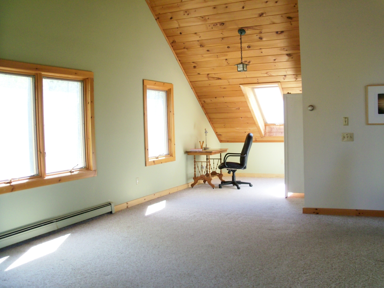 134 Cross Place Road Washington, MA 01223 - Photo 22 of 31 a view of a room with windows and lounge chair
