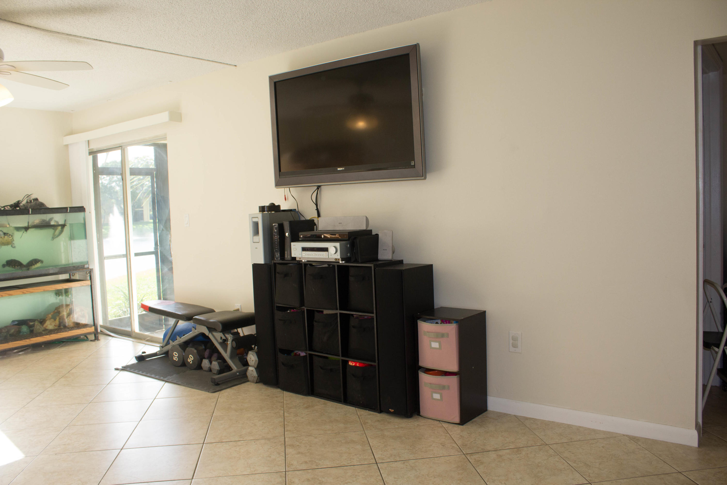 824 Southwest 9th St Circle, Unit 102 Boca Raton, FL 33486 - Photo 6 of 25 living
