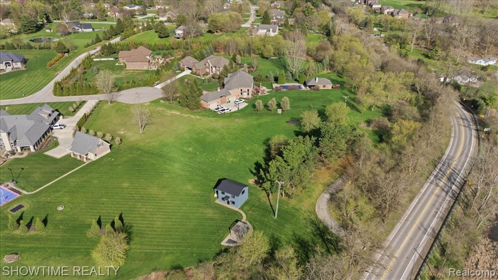 69225 Lake Point Court Romeo, MI 48065 - Photo 22 of 25