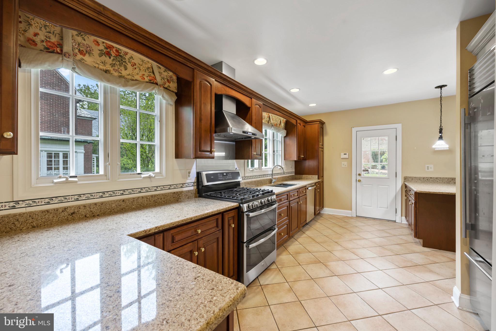 209 Goodale Road Baltimore, MD 21212 - Photo 17 of 60