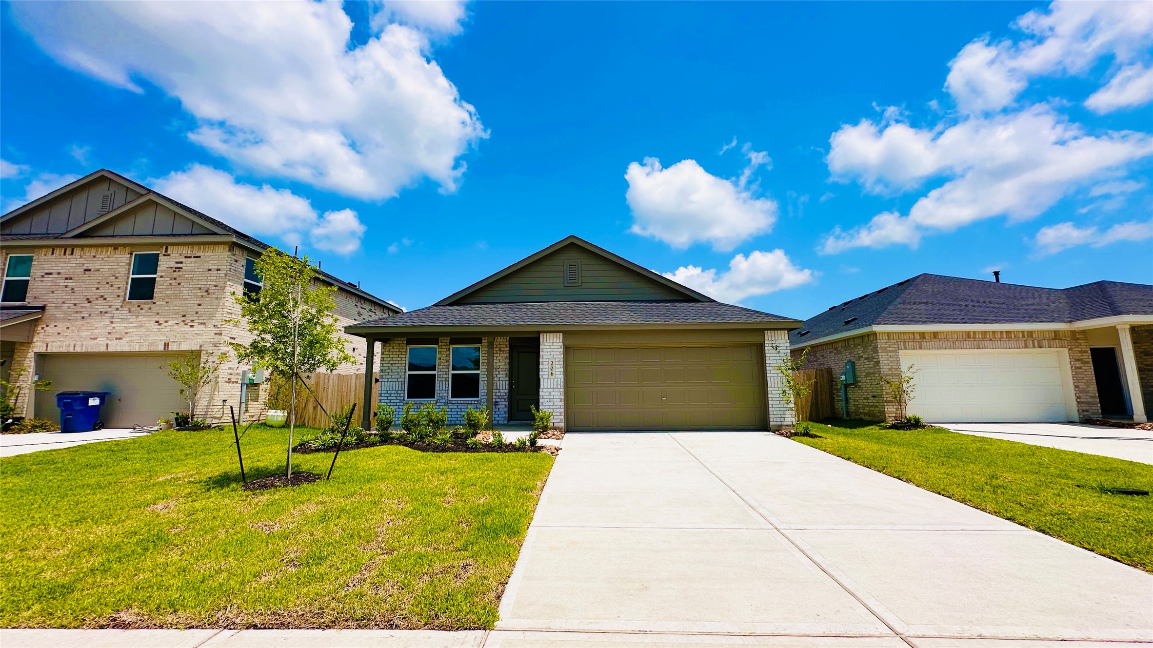 206 Amy Street Angleton, TX 77515 - Photo 36 of 39