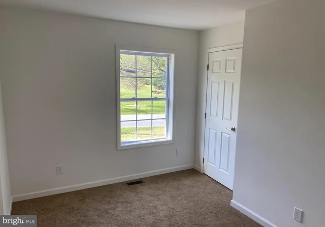 $2,100 | 277 Bondsville Road, Downingtown, PA 19335