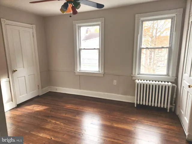 $2,650 | 212 Mulberry Street, Bristol, PA 19007