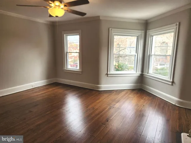 $2,650 | 212 Mulberry Street, Bristol, PA 19007