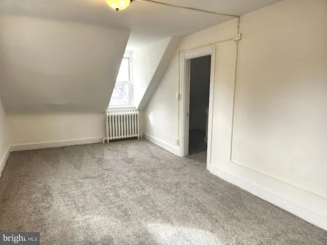 $2,650 | 212 Mulberry Street, Bristol, PA 19007