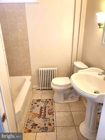 $2,650 | 212 Mulberry Street, Bristol, PA 19007