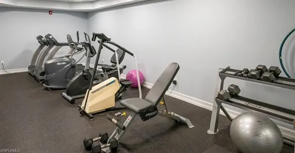 $1,795 | 1100 Pine Ridge Road, Unit B102, Naples, FL 34108