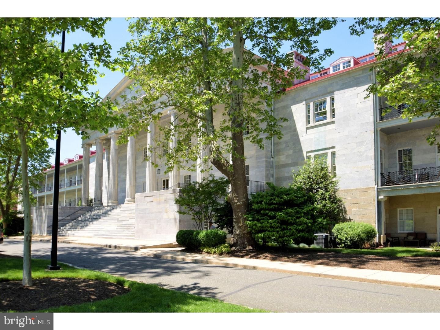 600 Commodore Court, Unit 2631 Philadelphia, PA 19146 - Photo 24 of 24 Community Entrance