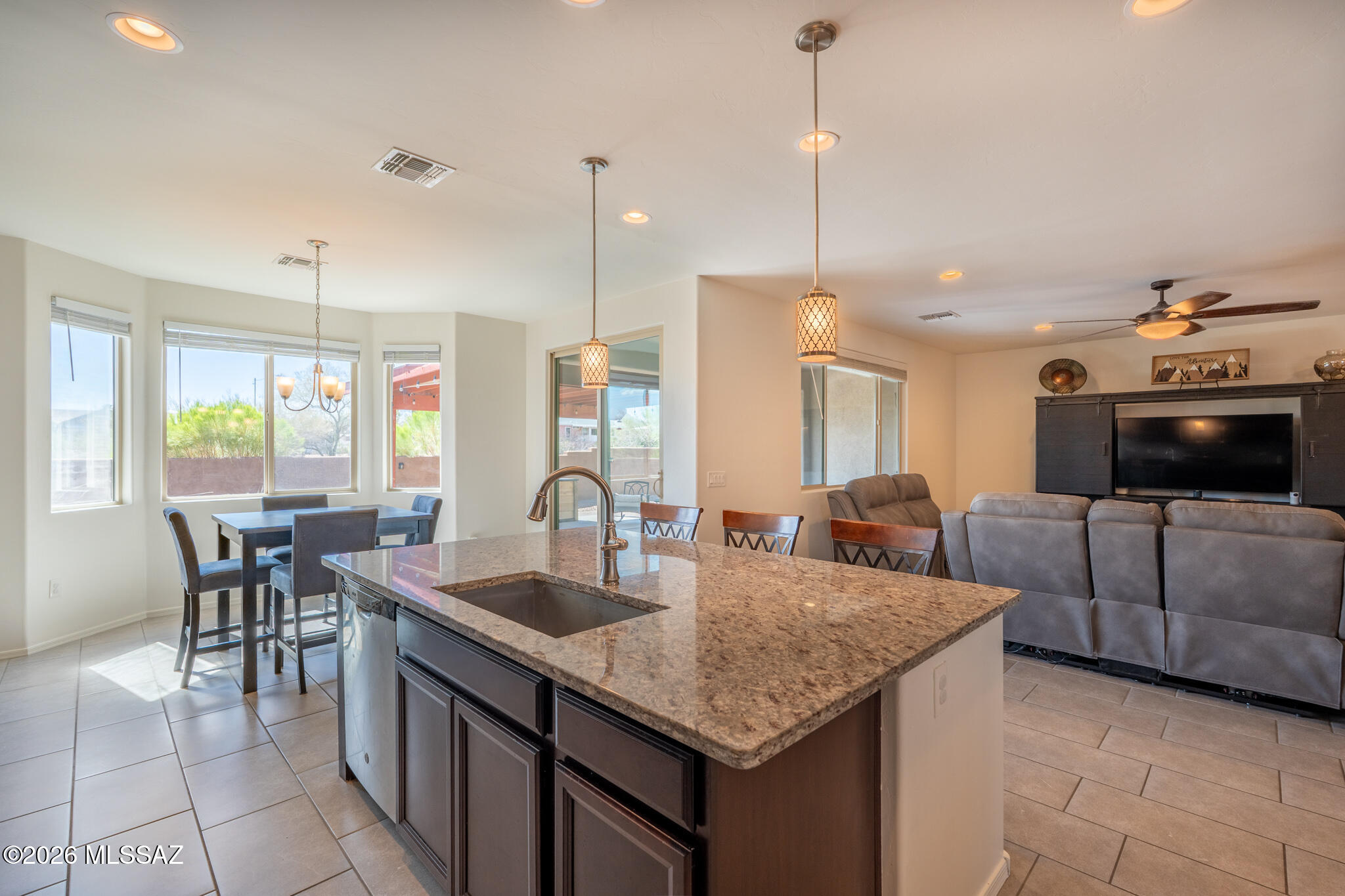 3078 South Open Range Way Tucson, AZ 85713 - Photo 19 of 48