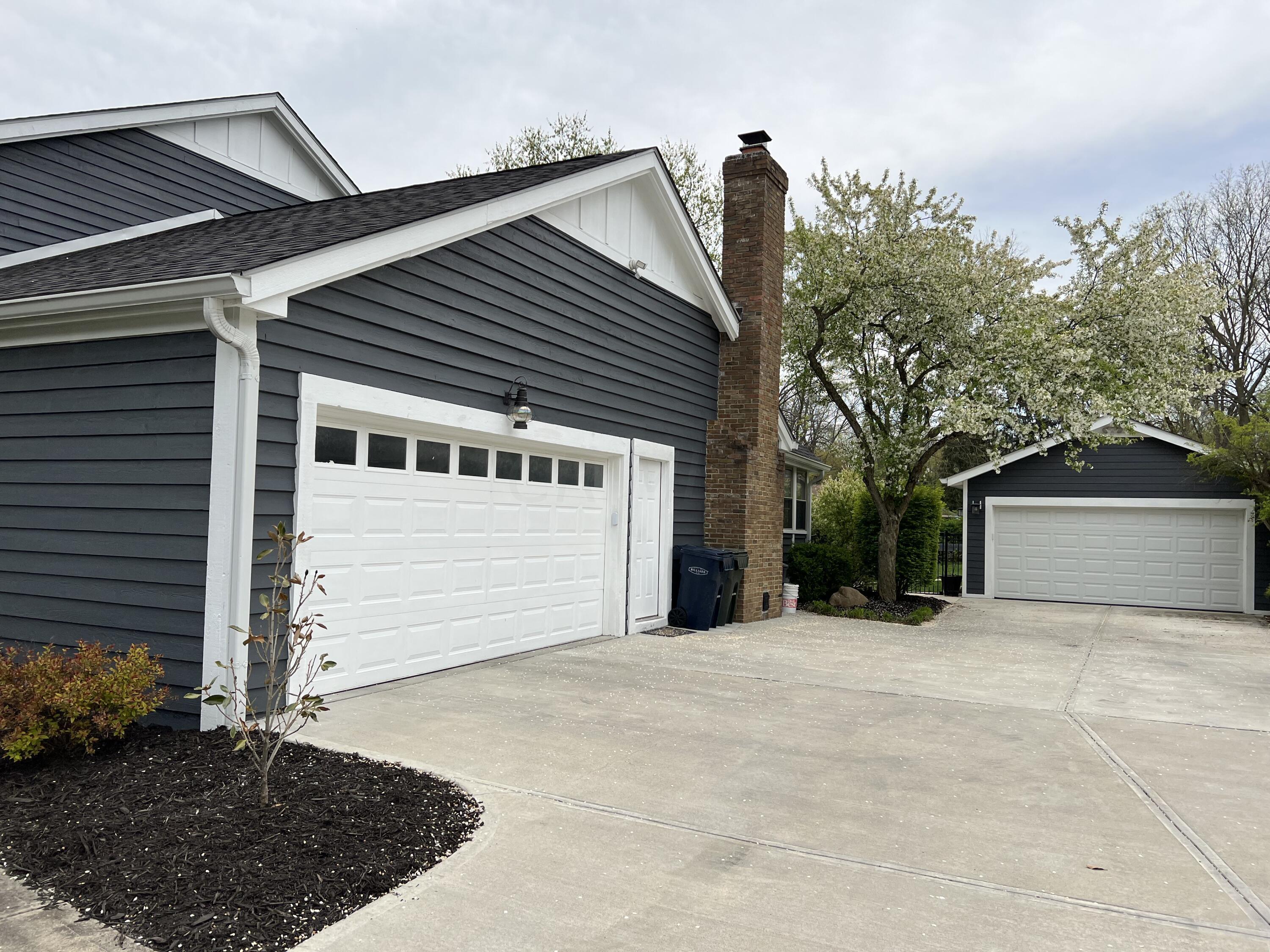 4251 Shire Landing Road Hilliard, OH 43026 - Photo 7 of 60 Enclosed Parking for 6