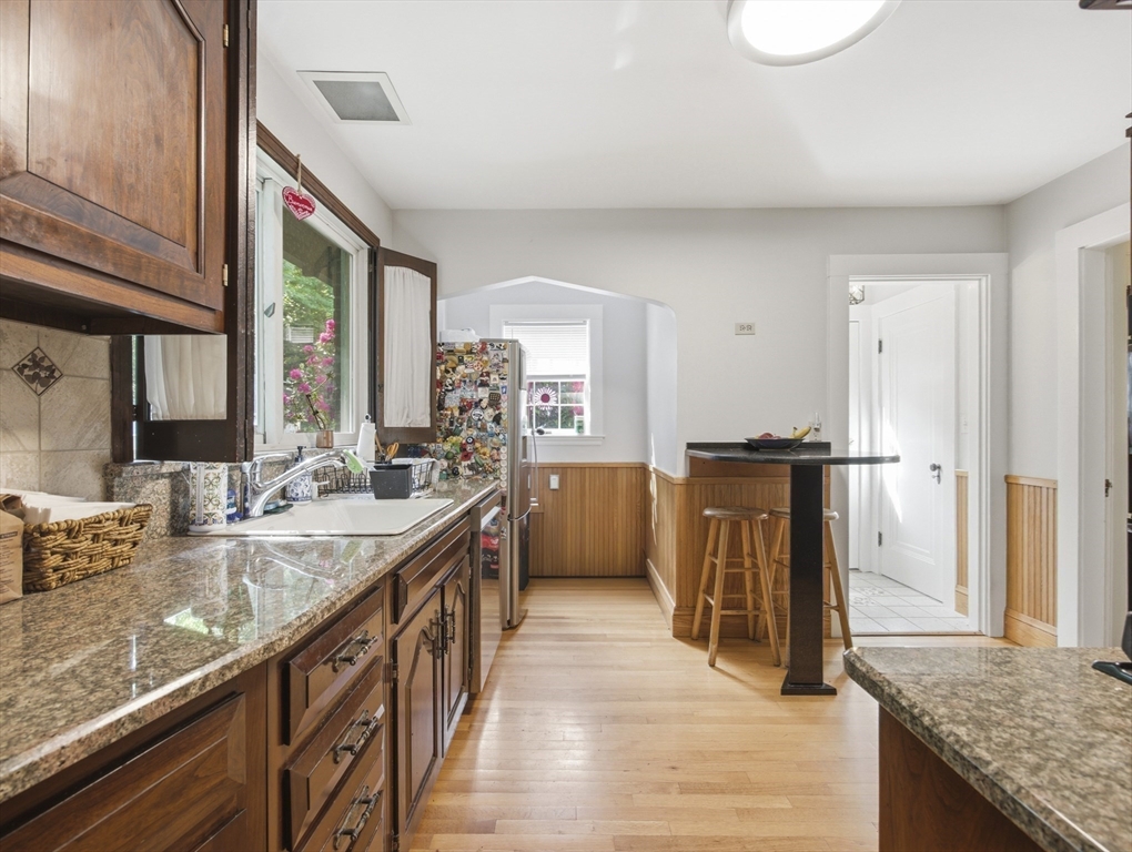 22 Ivy Road Belmont, MA 02478 - Photo 26 of 41 Gallery Image 26