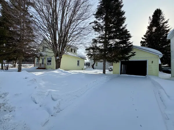 $57,900 | 167 11th Avenue, Madawaska, ME 04756
