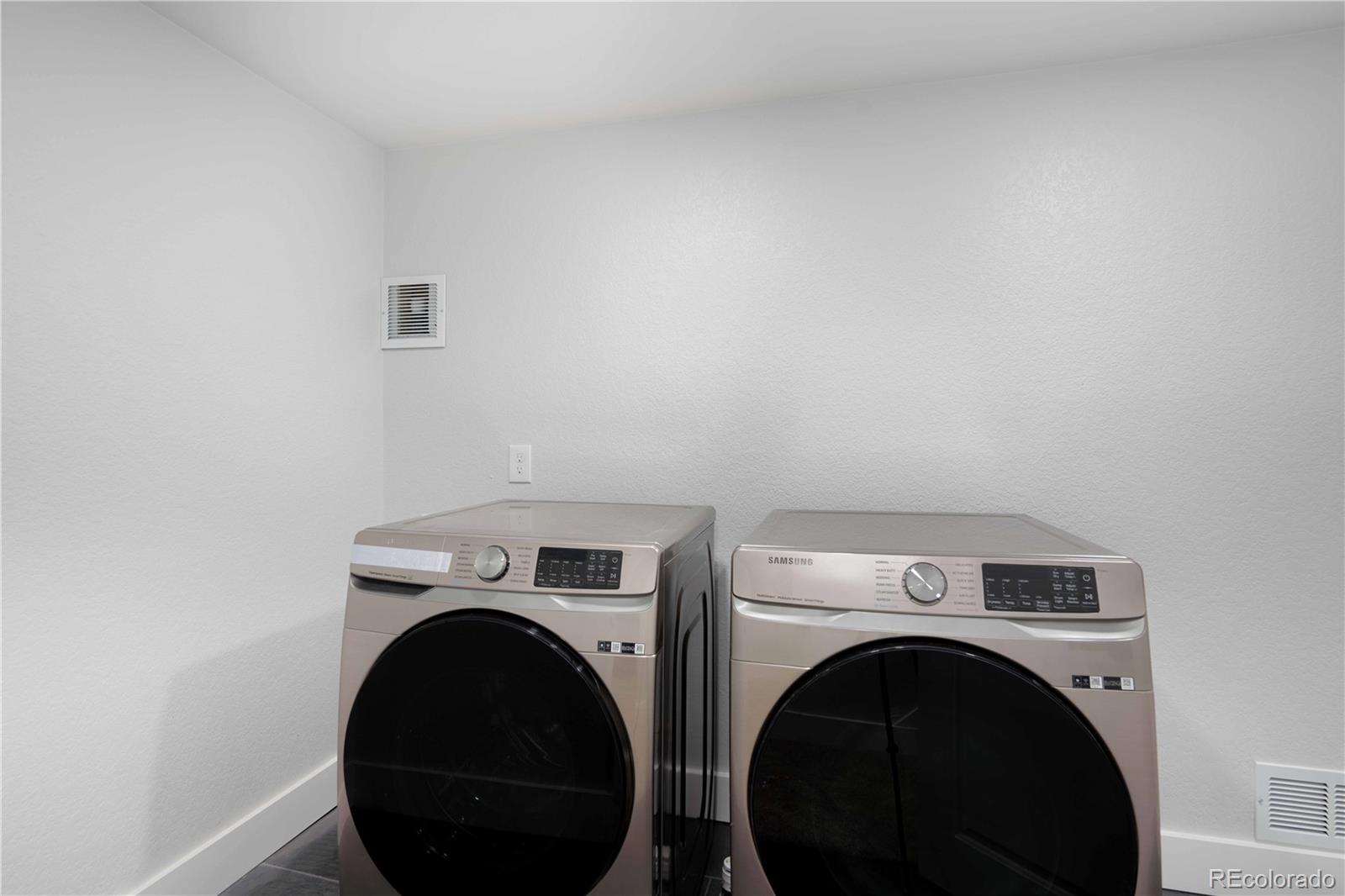 8196 Everett Way Arvada, CO 80005 - Photo 33 of 40