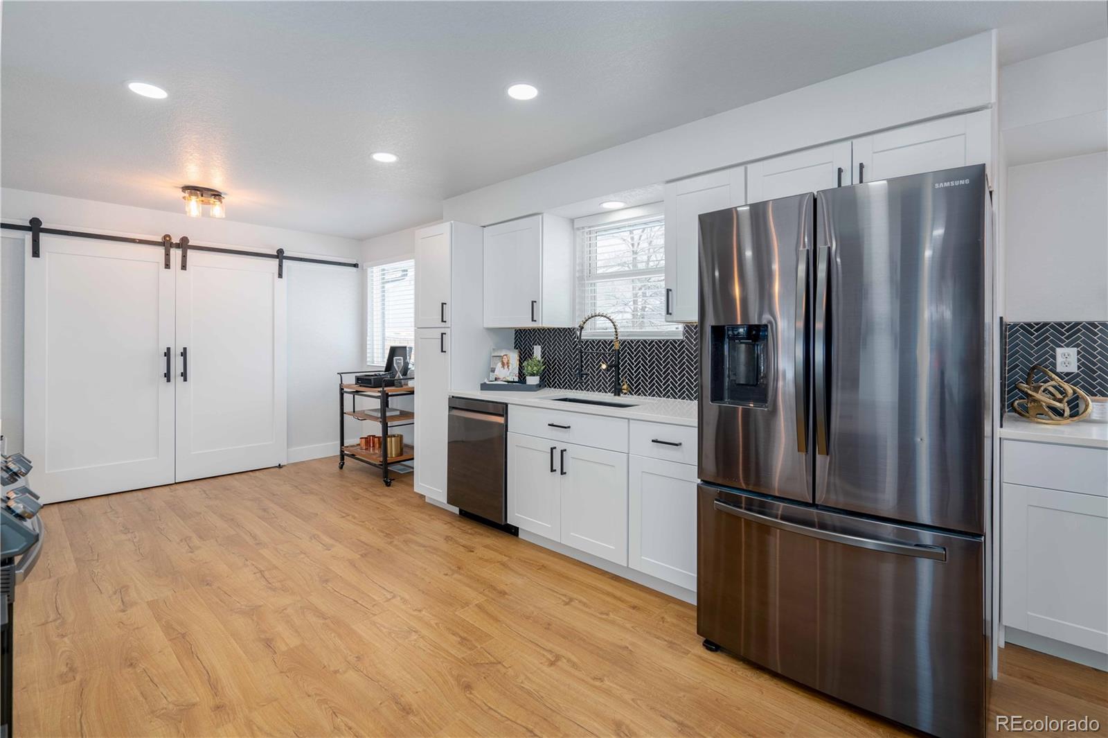 8196 Everett Way Arvada, CO 80005 - Photo 8 of 40