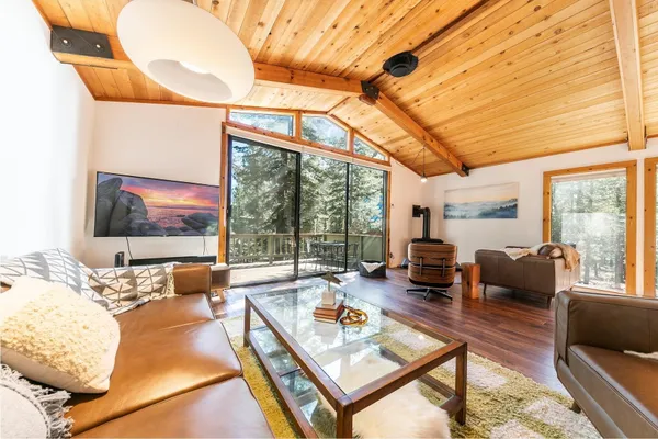 $782,000 | 11790 Mougle Lane, Truckee, CA 96161