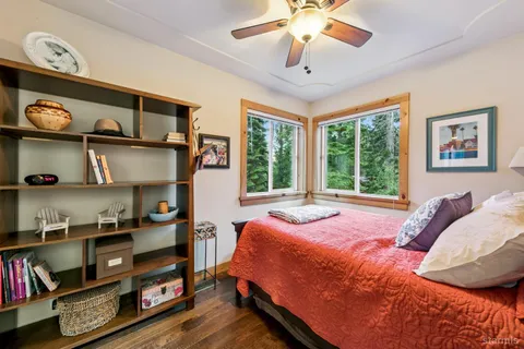 $1,173,000 | 1879 Pima Street, South Lake Tahoe, CA 96150