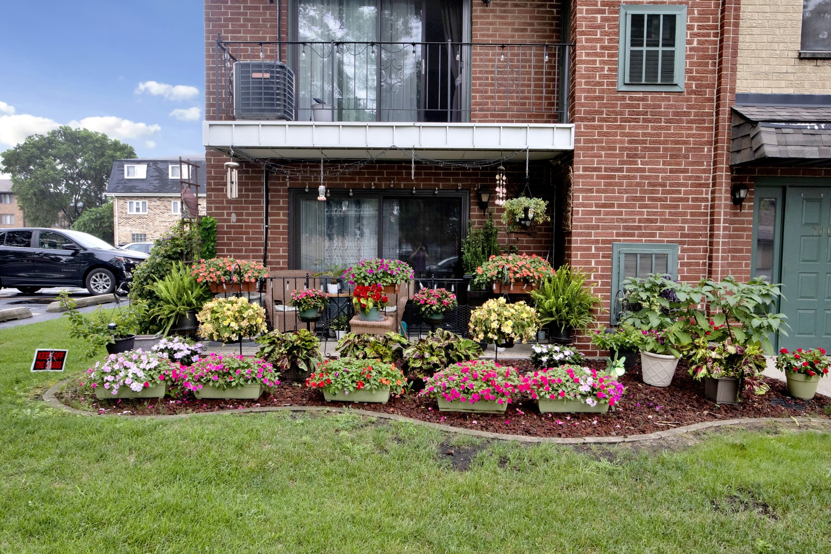 7012 98th Street, Unit 1A Chicago Ridge, IL 60415 - Photo 3 of 22