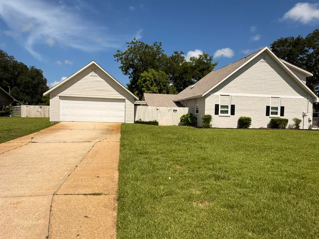 $463,000 | 905 Cloverdale Court, Fort Walton Beach, FL 32547