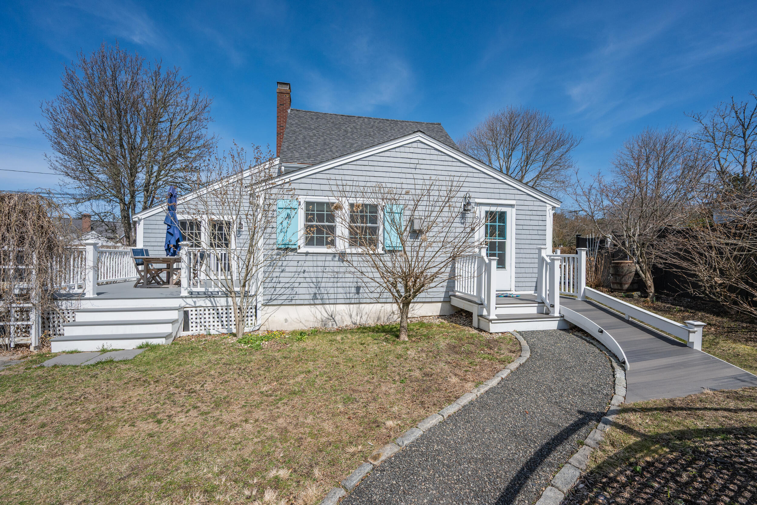 9 Pine Tree Drive Centerville, MA 02632 - Photo 2 of 34 DSC_6091