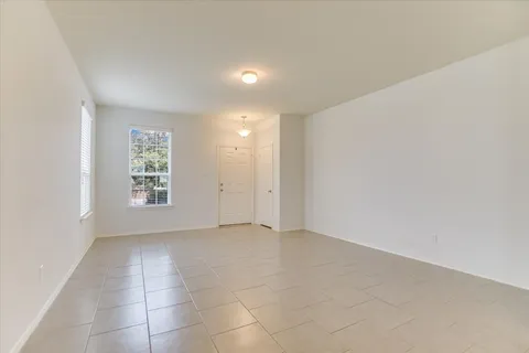 $271,999 | 262 Martha Drive, Buda, TX 78610