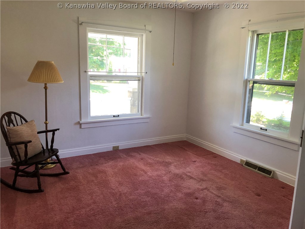 942 Sandhill Road Point Pleasant, WV 25550 - Photo 13 of 41 Gallery Image 13