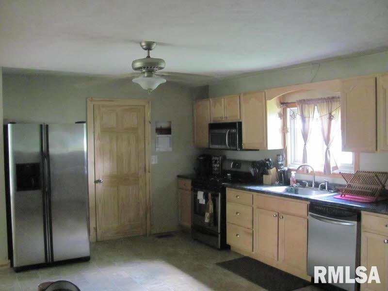 2588 Palzo Road Creal Springs, IL 62922 - Photo 3 of 18 Gallery Image 3