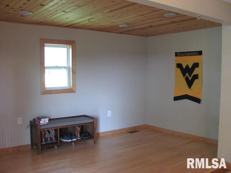 2588 Palzo Road Creal Springs, IL 62922 - Photo 5 of 18 Gallery Image 5