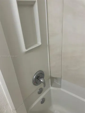 $1,440 | 2401 Riverside Drive, Unit 203B, Coral Springs, FL 33065