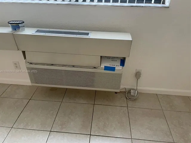 $1,440 | 2401 Riverside Drive, Unit 203B, Coral Springs, FL 33065