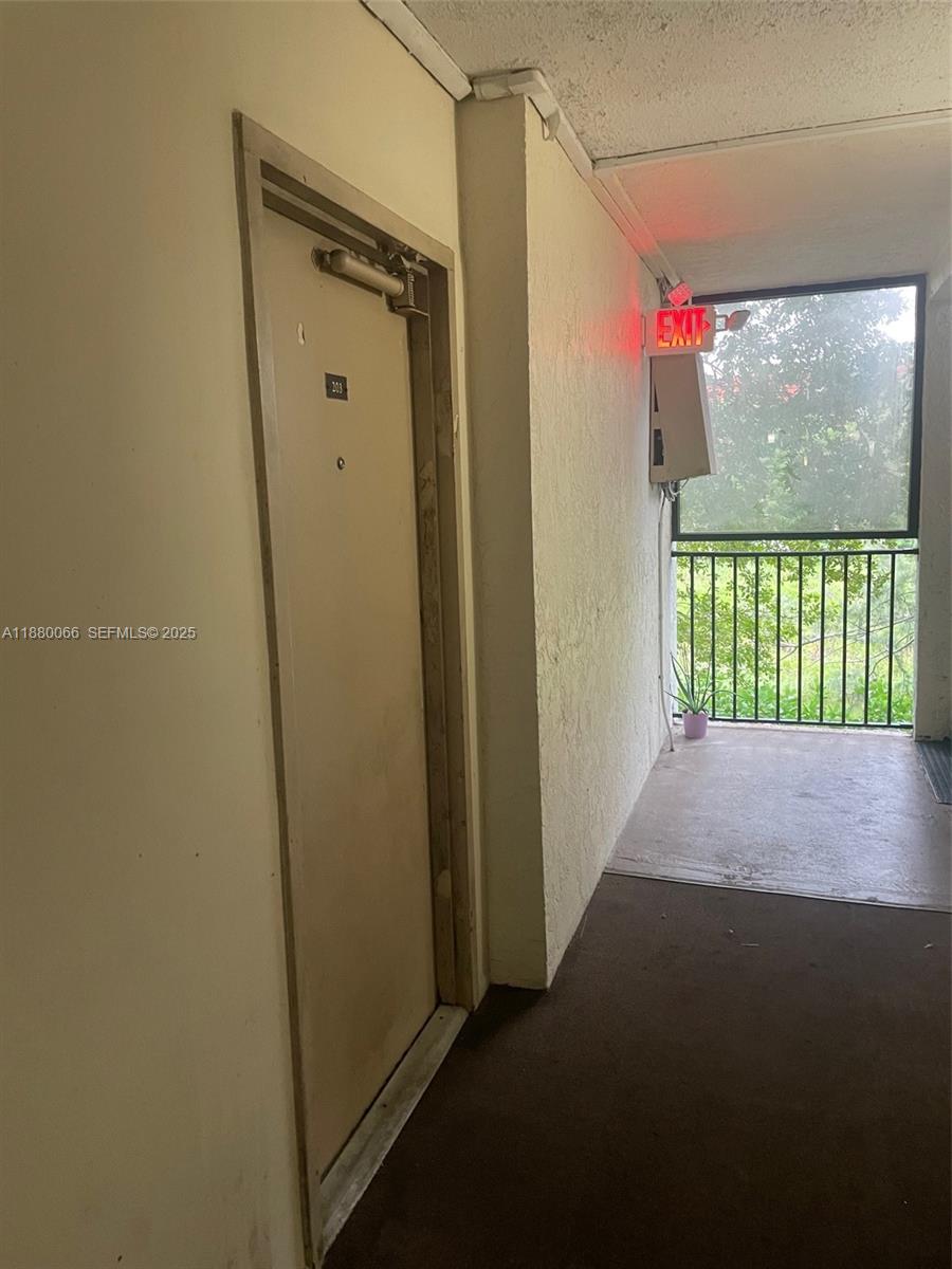 2401 Riverside Drive, Unit 203B Coral Springs, FL 33065 - Photo 28 of 38