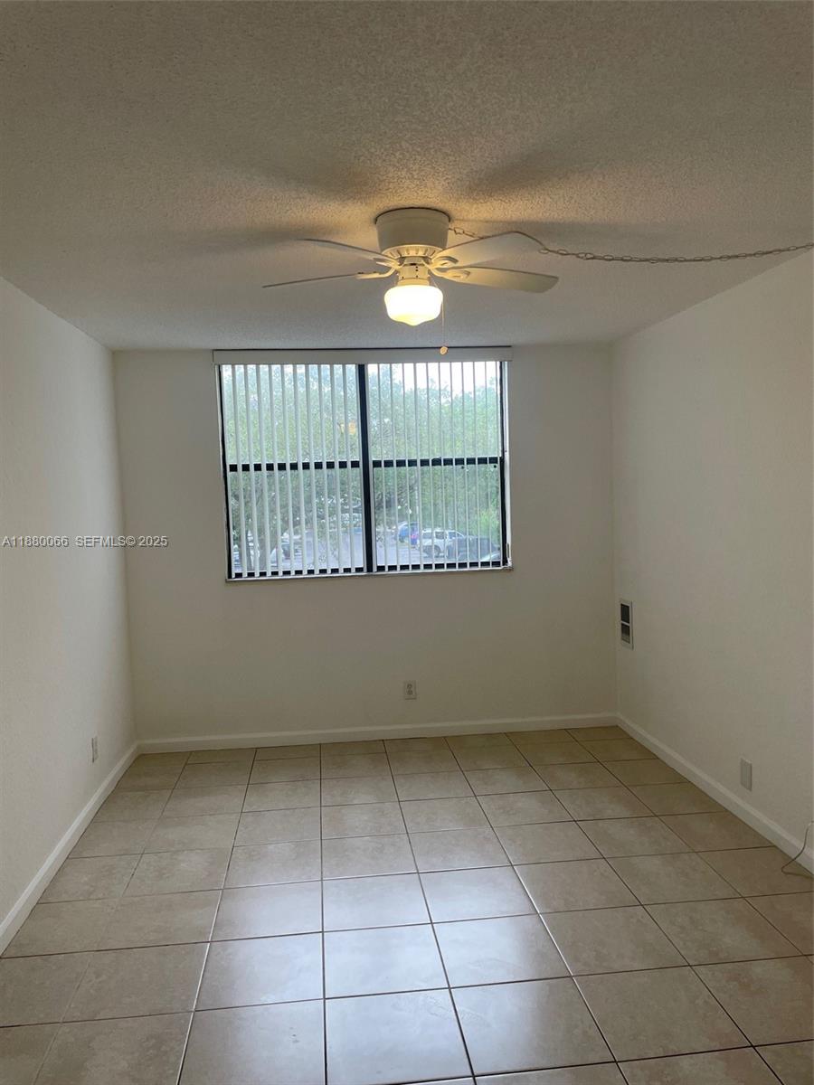 2401 Riverside Drive, Unit 203B Coral Springs, FL 33065 - Photo 4 of 38