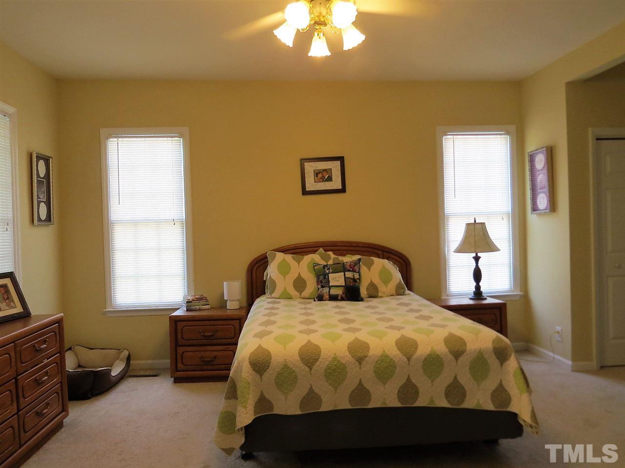 5307 Dover Ridge Lane Durham, NC 27712 - Photo 14 of 29 Gallery Image 14