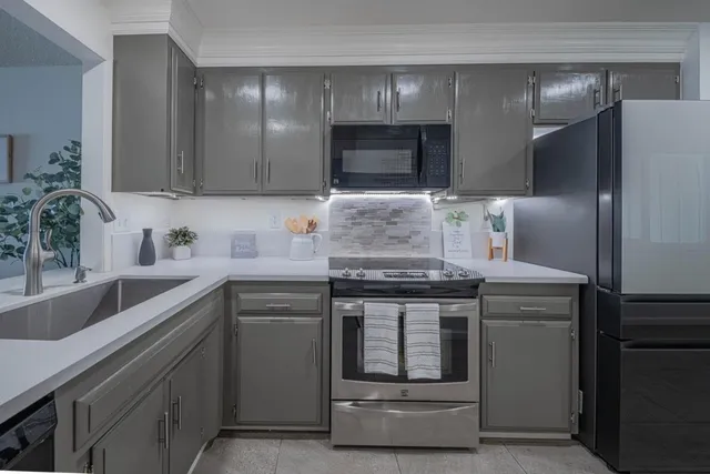 $580,000 | 1868 Cherokee Drive, Unit 1, Salinas, CA 93906