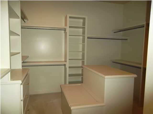 276 Lake Castle Road Madison, MS 39110 - Photo 10 of 12 Master closet