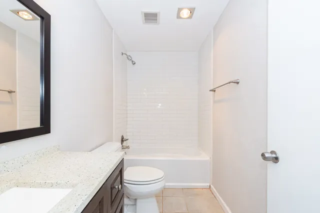 $174,000 | 3535 East NASA Parkway, Unit 105, Seabrook, TX 77586