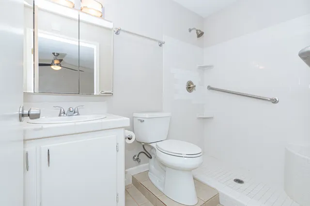 $174,000 | 3535 East NASA Parkway, Unit 105, Seabrook, TX 77586