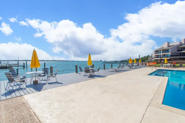 $174,000 | 3535 East NASA Parkway, Unit 105, Seabrook, TX 77586