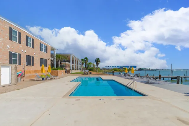 $174,000 | 3535 East NASA Parkway, Unit 105, Seabrook, TX 77586