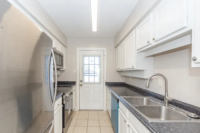 $174,000 | 3535 East NASA Parkway, Unit 105, Seabrook, TX 77586