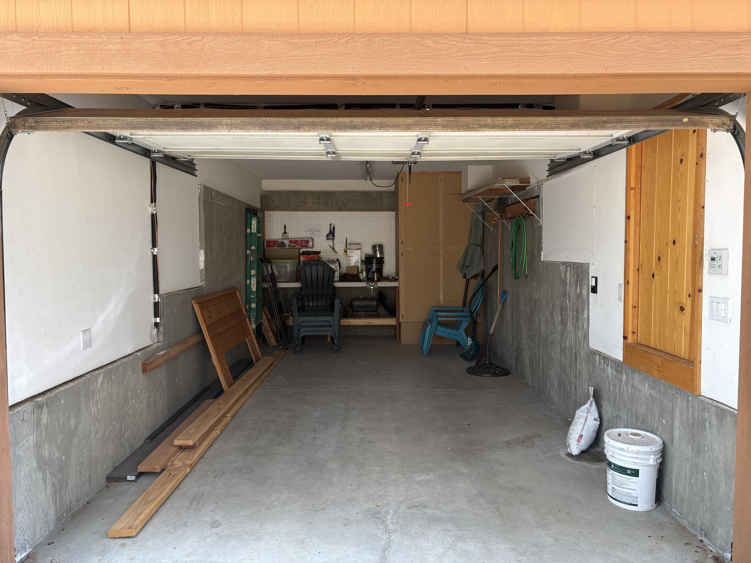 25860 Sunset View Drive Idyllwild, CA 92549 - Photo 35 of 48 Garage