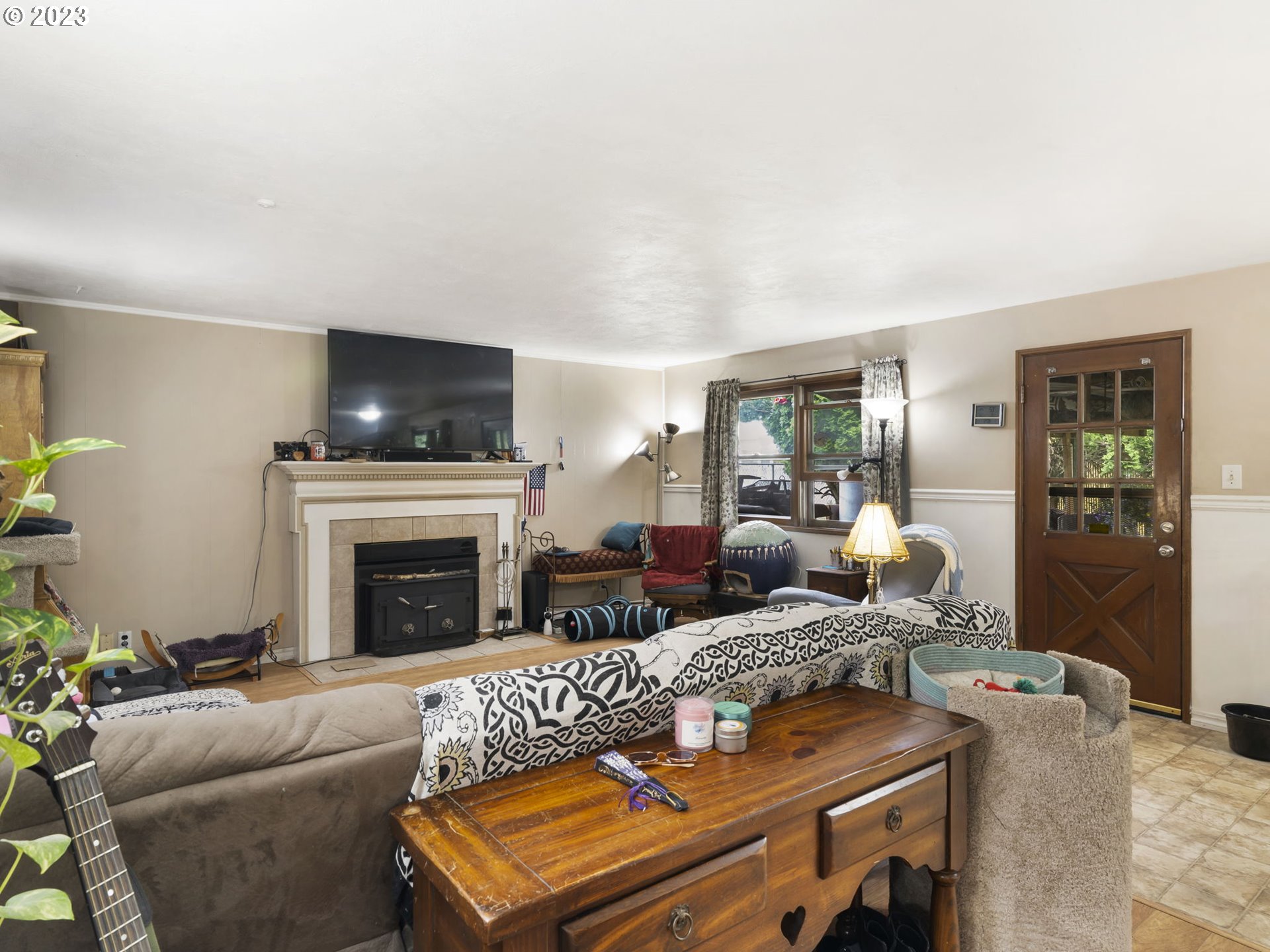 2410 Fisher Road Northeast Salem, OR 97305 - Photo 7 of 37 Gallery Image 7