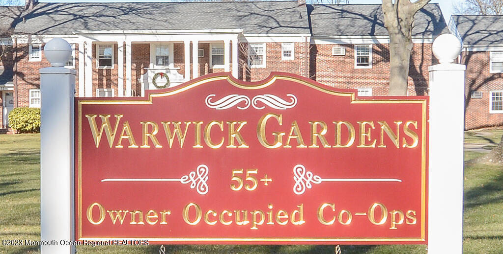 24 Pinckney Road, Unit A Red Bank, NJ 07701 - Photo 2 of 13 0008__SMALL