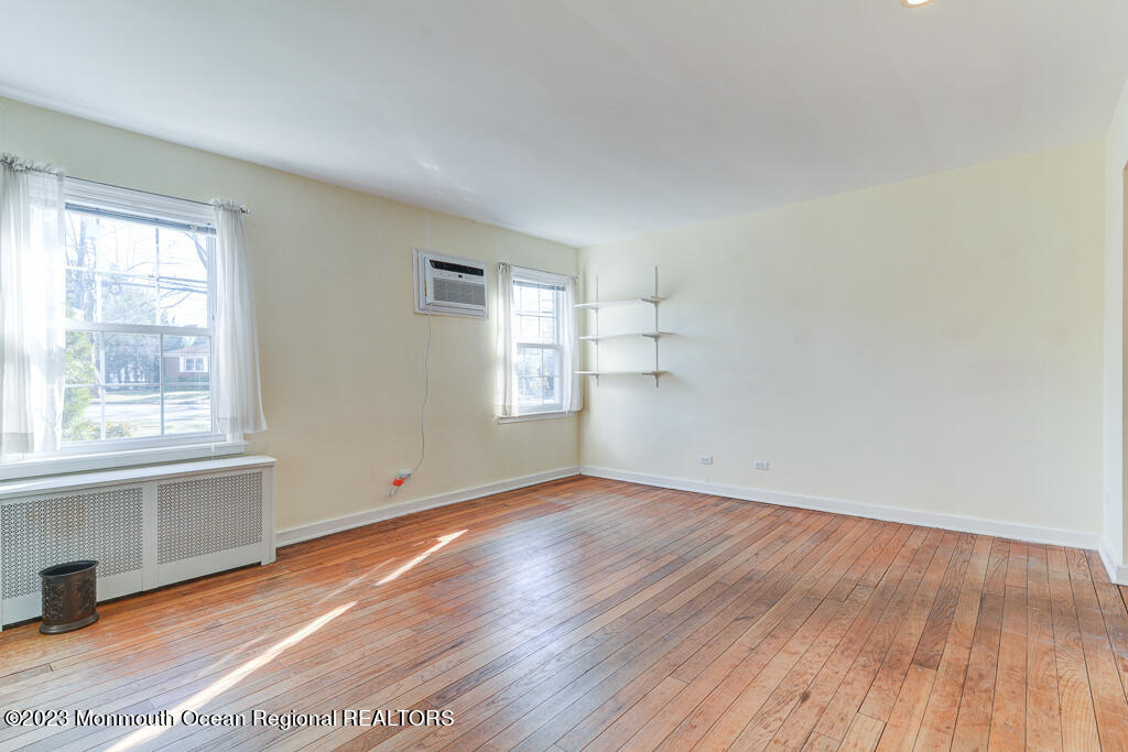 24 Pinckney Road, Unit A Red Bank, NJ 07701 - Photo 3 of 13 0011__SMALL